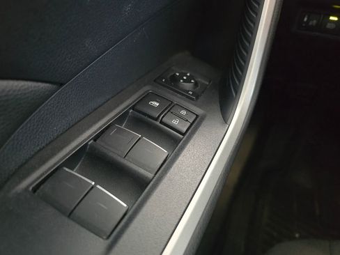 Used 2024 Toyota RAV4 XLE FWD image 13