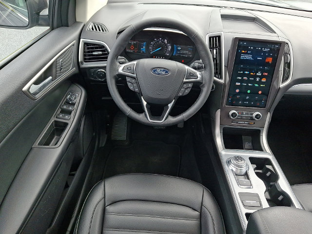 Used 2021 Ford Edge SEL w/ Convenience Package AWD/4WD image 15