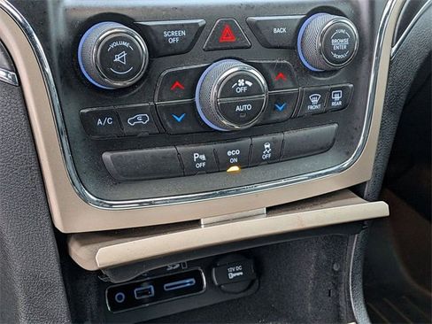 Used 2014 Jeep Grand Cherokee Limited image 22