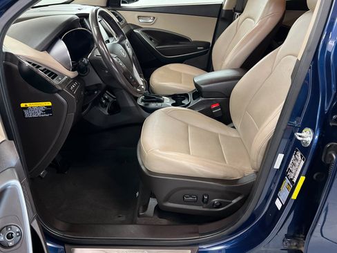 Used 2017 Hyundai Santa Fe Sport image 18