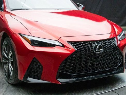 Used 2024 Lexus IS 300 F Sport image 3