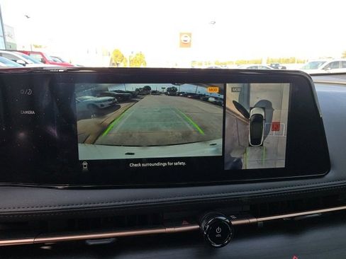 Used 2024 Nissan Ariya FWD image 20