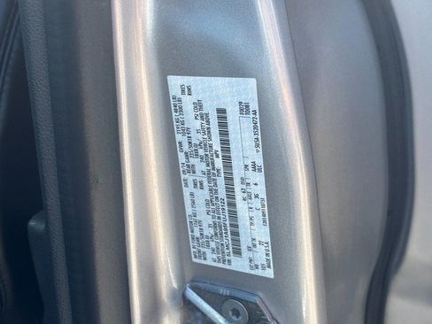 Used 2015 Lincoln MKC FWD w/ Equipment Group 101A Select image 23