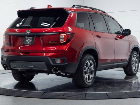 Used 2023 Honda Passport TrailSport image 10
