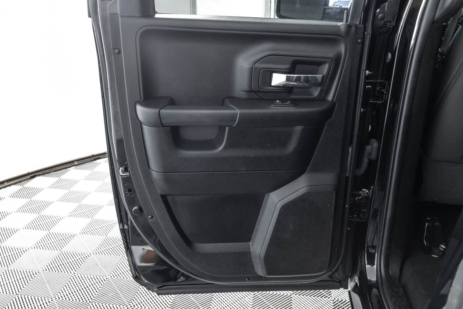 Used 2022 RAM 1500 Warlock w/ Electronics Group AWD/4WD image 39
