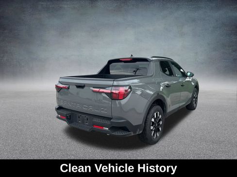 Used 2025 Hyundai Santa Cruz SEL FWD image 6