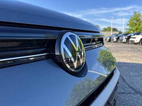 Used 2025 Volkswagen Taos S AWD/4WD image 22