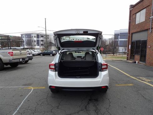 Used 2019 Subaru Impreza 2.0i Premium w/ Eyesight & BSD/Rcta & SRF image 9