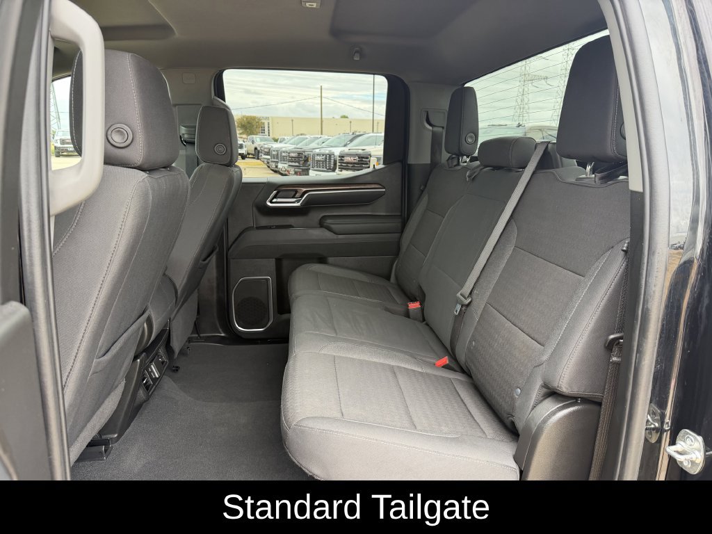 Used 2026 Chevrolet Silverado 1500 LT AWD/4WD image 28