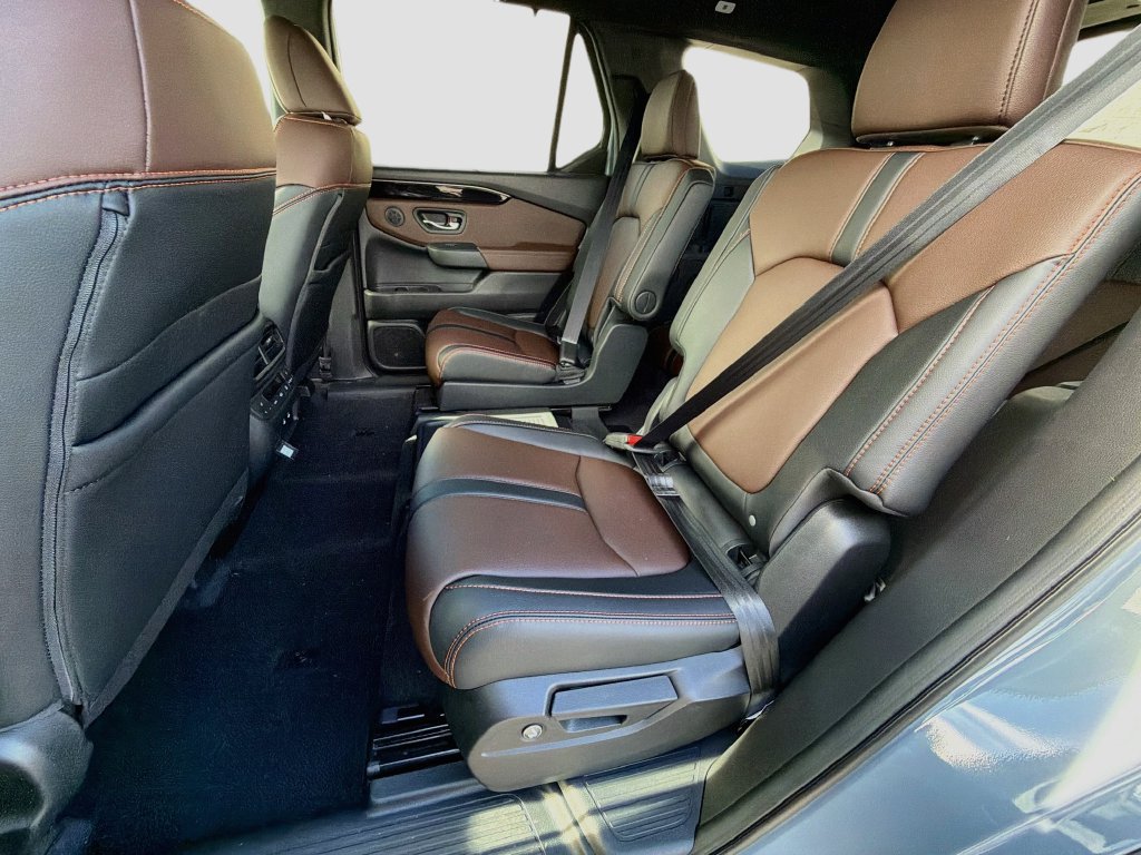New 2026 Honda Pilot TrailSport image 17