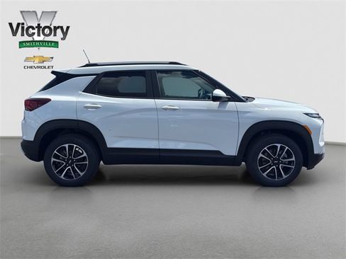 New 2026 Chevrolet TrailBlazer LT w/ Convenience Package image 7