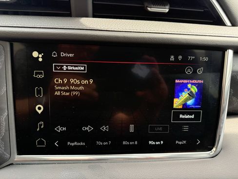 Used 2023 GMC Yukon Denali AWD/4WD image 20