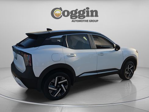 New 2026 Nissan Kicks SV image 5