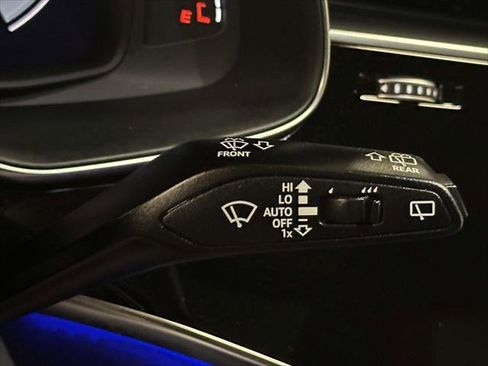 Used 2025 Audi Q7 2.0T Premium w/ Convenience Plus Package image 22