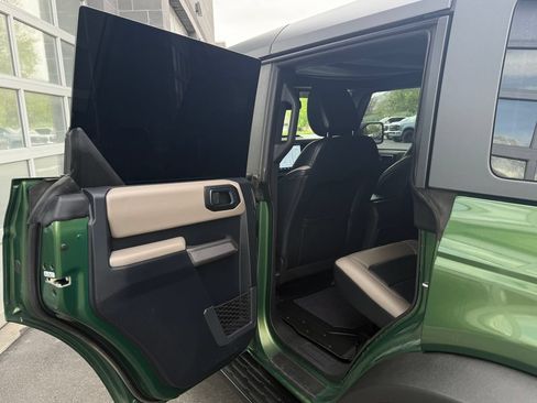 Used 2023 Ford Bronco Wildtrak AWD/4WD image 34