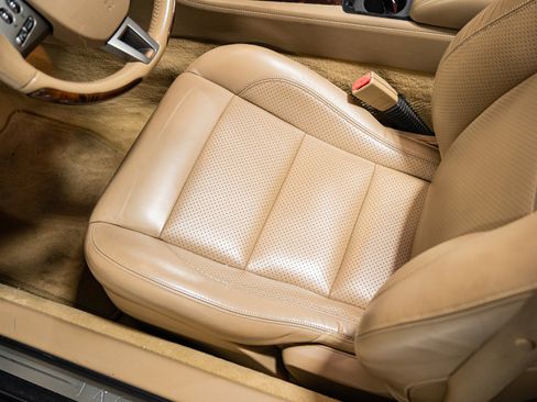 Used 2007 Jaguar XK Convertible RWD image 19