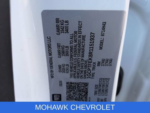 Used 2024 Chevrolet Colorado ZR2 w/ ZR2 Convenience Package III AWD/4WD image 35