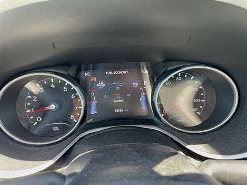 Used 2021 Jeep Compass Latitude w/ Convenience Group AWD/4WD image 5