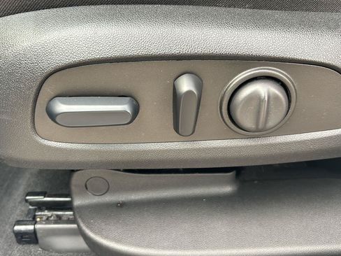 Used 2023 GMC Acadia AT4 w/ LPO, Floor Liner Package AWD/4WD image 18