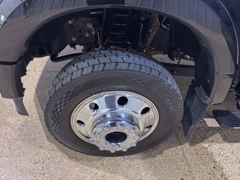 Used 2025 Ford F450 Platinum w/ Platinum Plus Package AWD/4WD image 31