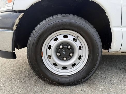 Used 2008 Dodge Ram 1500 Truck ST w/ Popular Equipment Group RWD image 21