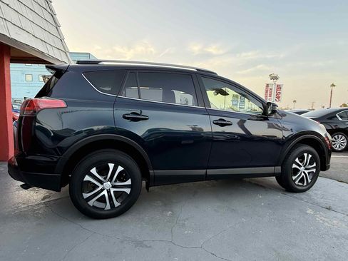 Used 2017 Toyota RAV4 LE w/ Carpet Mat Package FWD image 5