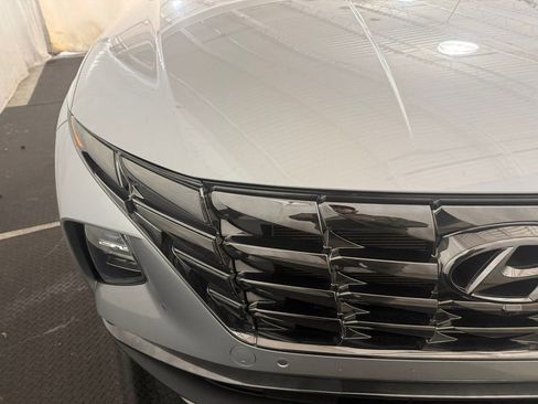 Used 2024 Hyundai Tucson Limited image 4