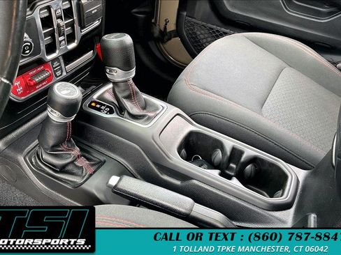 Used 2020 Jeep Gladiator Rubicon AWD/4WD image 14
