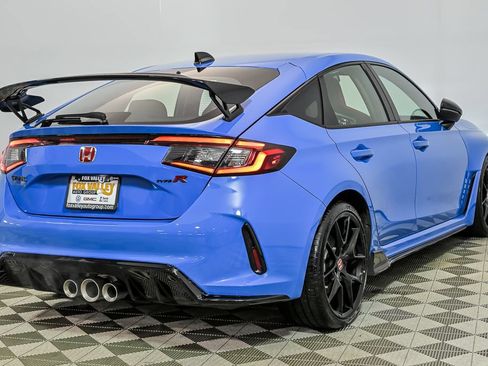 Used 2025 Honda Civic Type R image 8