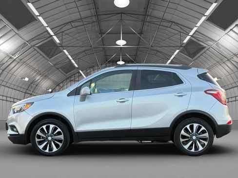 Used 2020 Buick Encore Essence AWD/4WD image 4