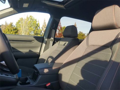 Used 2026 Honda CR-V Sport image 12
