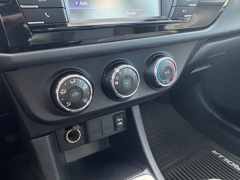 Used 2016 Toyota Corolla L image 15