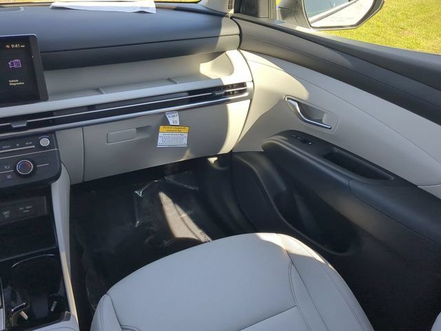 New 2025 Hyundai Tucson SE FWD image 17