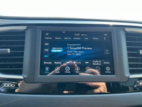 Used 2019 Chrysler Pacifica Touring Plus w/ S Appearance Package FWD image 18