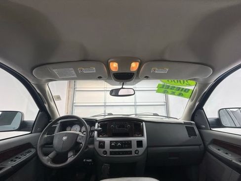 Used 2008 Dodge Ram 2500 Truck Laramie AWD/4WD image 3