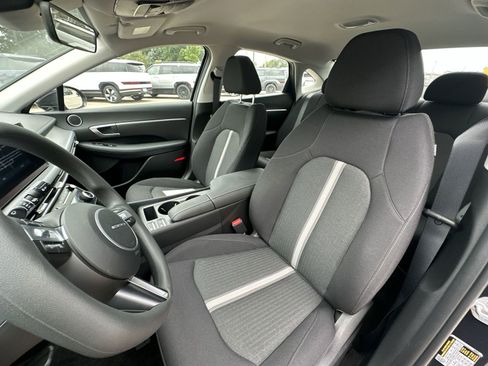 Used 2025 Hyundai Sonata SEL image 18