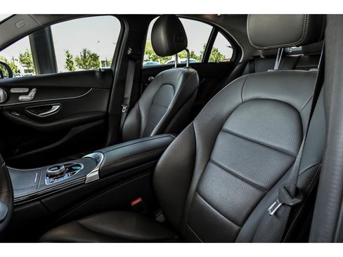 Used 2019 Mercedes-Benz C 300 4MATIC Sedan image 12