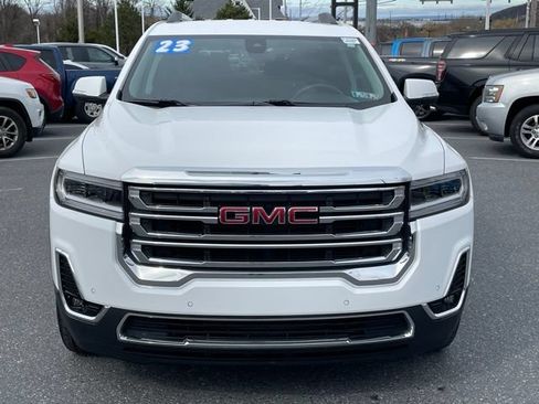 Used 2023 GMC Acadia SLT FWD image 2