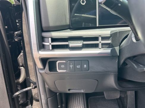 Used 2024 Hyundai Santa Fe Limited FWD image 24