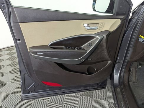 Used 2017 Hyundai Santa Fe Sport w/ 2.4L Tech Package 04 image 18