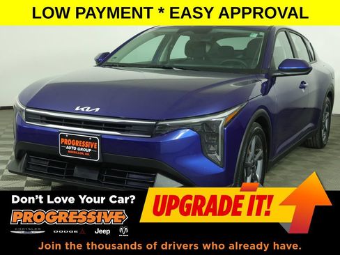 Used 2025 Kia K4 FWD image 1
