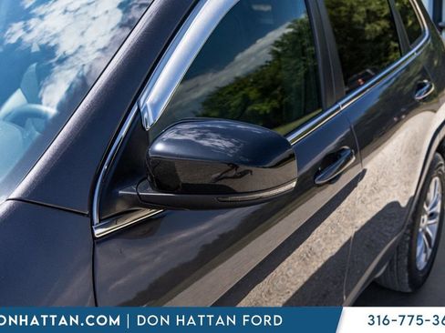 Used 2022 Jeep Cherokee Latitude Lux AWD/4WD image 31