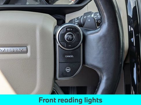 Used 2018 Land Rover Discovery SE AWD/4WD image 20