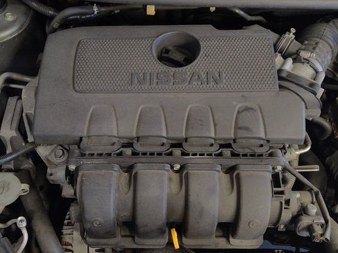 Used 2019 Nissan Sentra SR FWD image 30