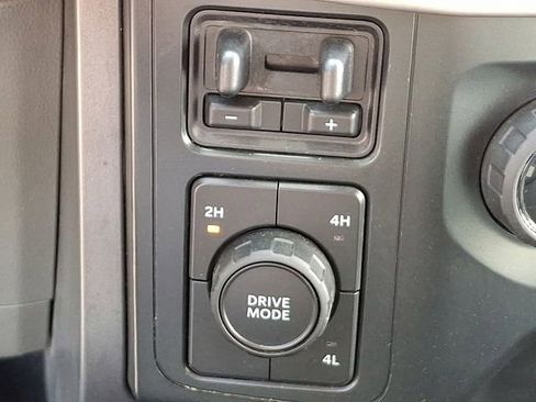 Used 2022 Ford F150 XLT w/ Trailer Tow Package image 28