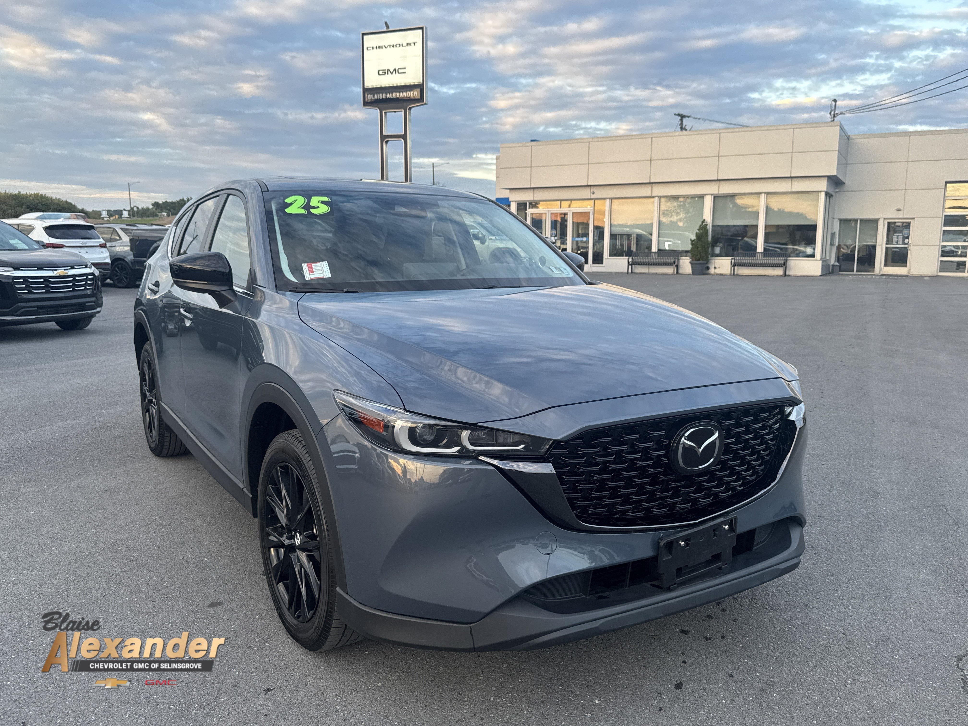 Used 2025 MAZDA CX-5 Carbon Edition AWD/4WD image 1
