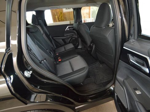 Used 2025 Mitsubishi Outlander ES AWD/4WD image 11