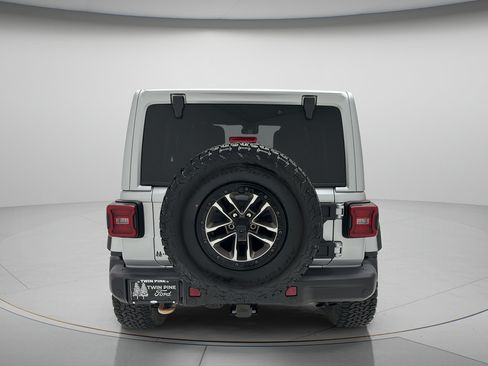Used 2024 Jeep Wrangler Unlimited Rubicon 392 AWD/4WD image 4