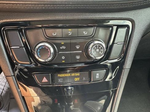 Used 2019 Buick Encore Preferred FWD image 10