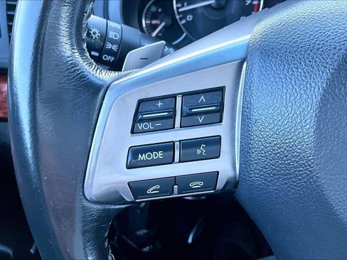 Used 2012 Subaru Outback 2.5i Limited w/ Moonroof Pkg image 16